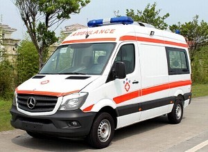 邹城市私人120救护车出租出院接送