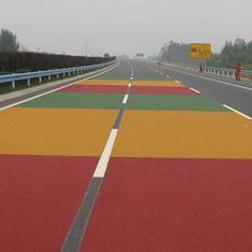 黑龙江彩色防滑路面报价公路防滑减速带施工