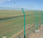 山西公路护栏网双边丝护栏网绿色铁丝网厂家销售