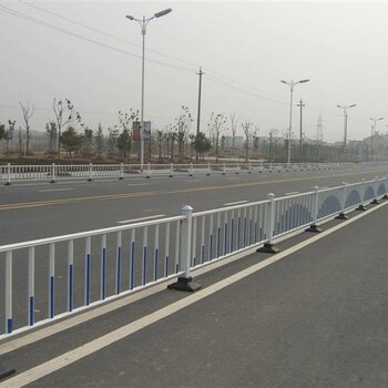 道路護欄多錢一米