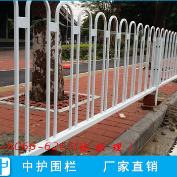 人車分流欄桿生產(chǎn)肇慶交通護(hù)欄高要防眩光面包管護(hù)欄