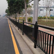 道路交通栏杆款式人行道护栏安装埋地柱惠州城市护栏厂家图片