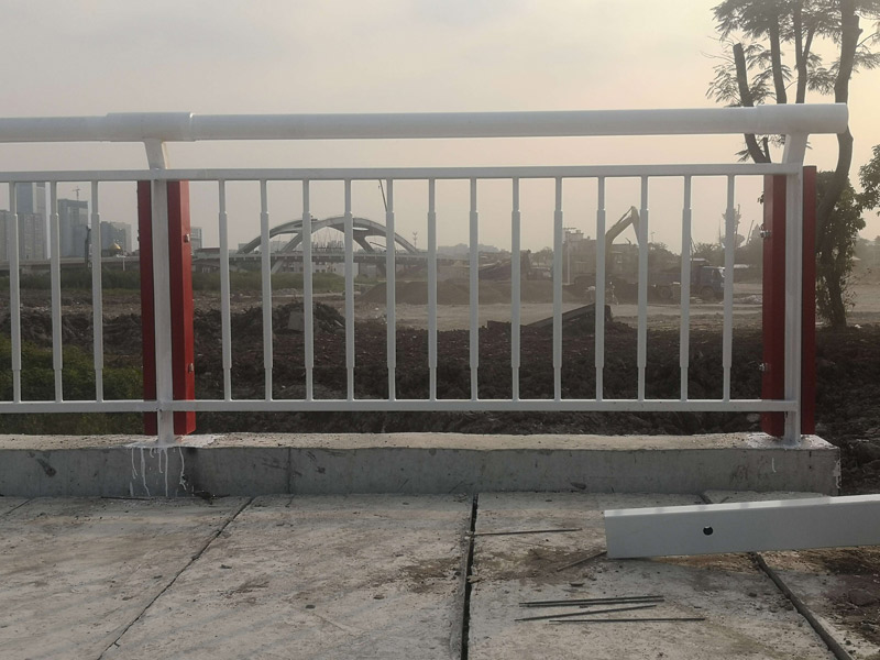 江门景观园林栏杆安装304不锈钢栏杆图片桥梁护栏钢立柱成品