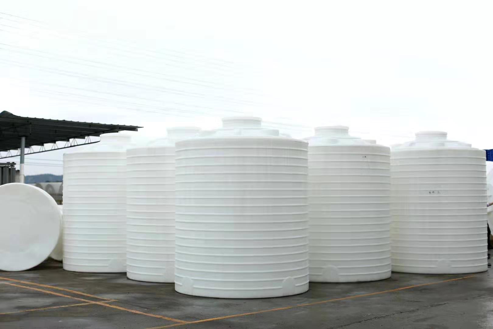 成华碱水剂塑料桶_10吨外加剂储罐厂家