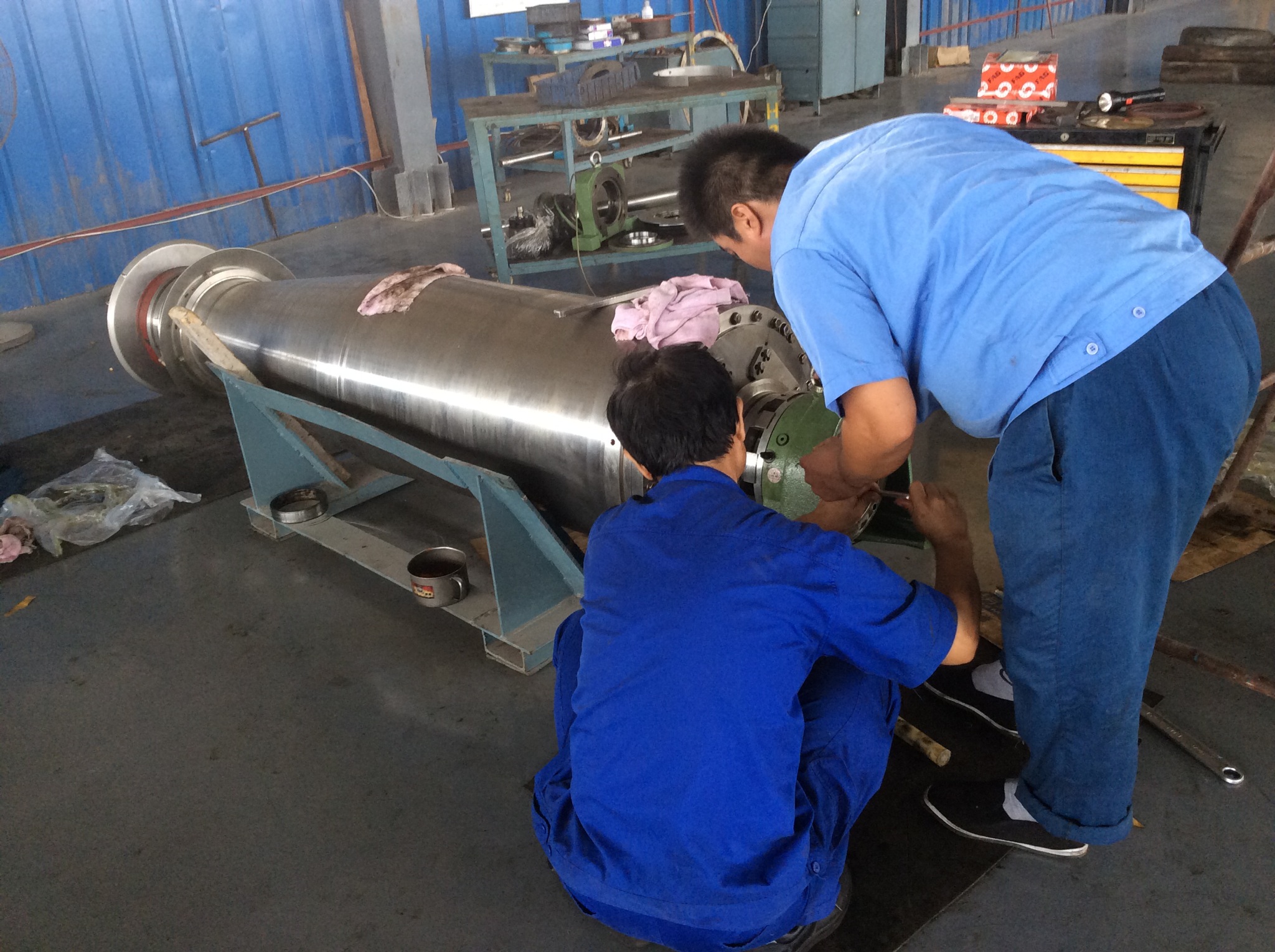 新疆五家渠海申LW520煤焦油离心机维修拆装大包技术好