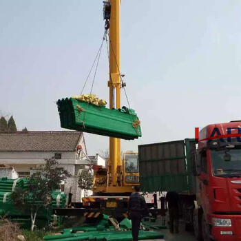 呼和浩特道路波形护栏厂家高速波形护栏厂家护栏板安装队