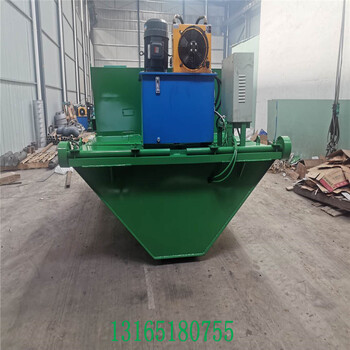 青海水渠襯砌機(jī)高速公路邊溝水渠襯砌機(jī)現(xiàn)澆式一次水渠機(jī)成型機(jī)