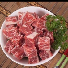 浙江宁波进口雪花和牛羊上脑砖牛腹肉牛舌肋条批发图片