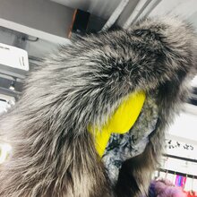 大码品牌女装批发采购纤琳依曼韩国风扎袖款风衣特价清仓图片