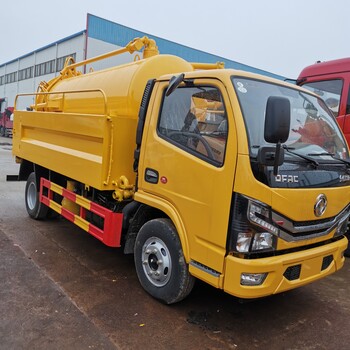 長葛藍牌清洗吸污兩用車，東風(fēng)多利卡6噸吸污車