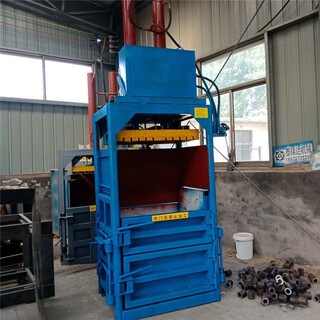 扬州工厂下脚料液压打包机简单操作快速垃圾压包机设备图片2