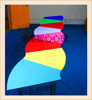 团体活动彩色8色拼接桌椅生产厂家