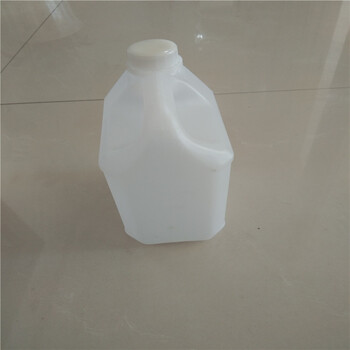 香油桶水桶白色水壶2.5升食用桶