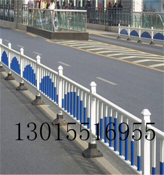 郑州道路防撞护栏交通/京式/市政护栏新力护栏生产厂家
