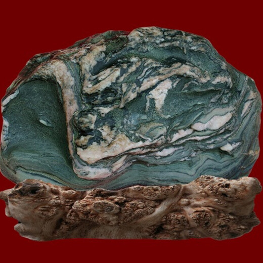 龍鳳奇石目前拍賣價(jià)格