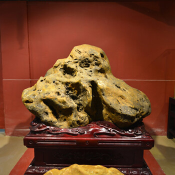 黃龍玉奇石鑒定快速交易在哪里好