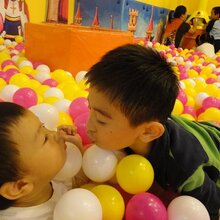 馨晨厂家热卖大型淘气堡乐园大型百万海洋球池乐园设备图片