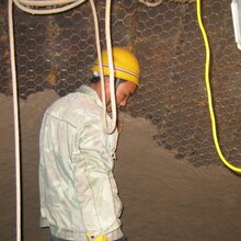 水泥厂立磨风机烟道耐高温龟甲网内衬涂料生产厂家图片