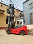 沧州食品厂电动叉车龙力德带侧移1.5吨电动叉车2吨2.5吨图片5