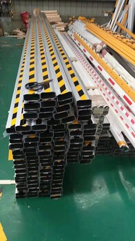 濟南市中區(qū)車庫門口道閘桿擋車器更換維修