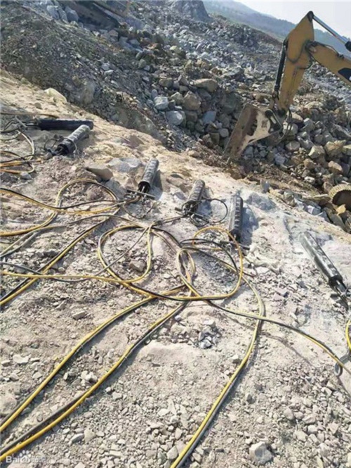 江西吉安安徽柴油型岩石劈裂机视频