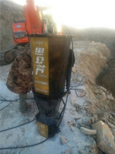 贵州安顺土石方开采岩石劈裂机质量