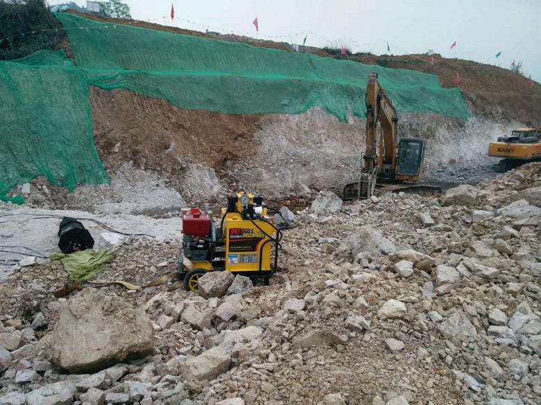 宜昌宜都城市挖石头地基静态岩石劈裂机