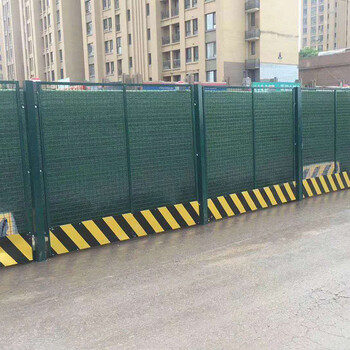 西安通透圍擋市政隔離圍擋綠色占道施工網(wǎng)格鏤空圍欄