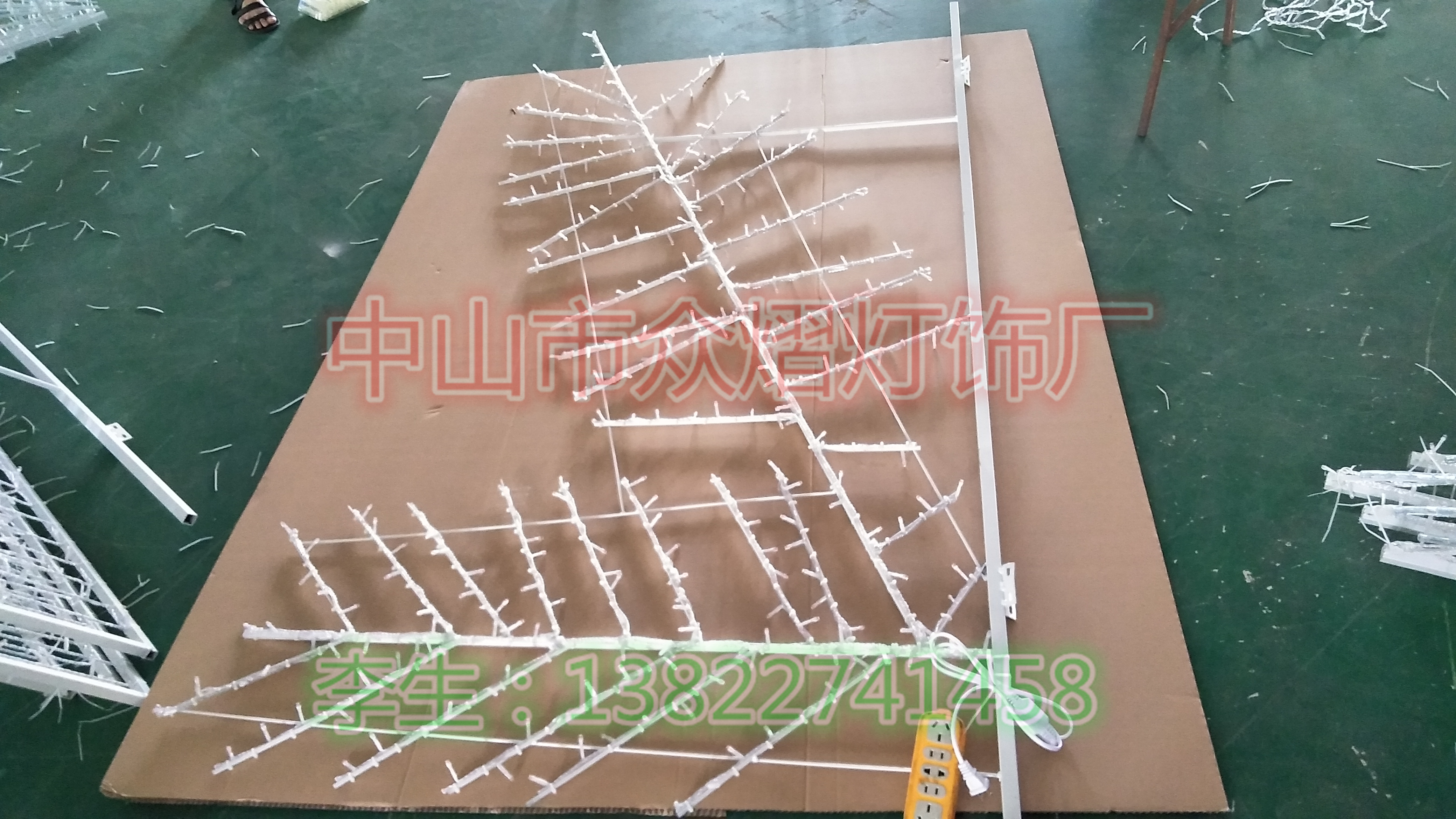 美麗鄉(xiāng)村造型燈亮化新品出售