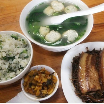 菜饭骨头汤学费多少，苏州哪有教菜饭骨头汤技术的，黄山菜饭骨头汤在哪培训