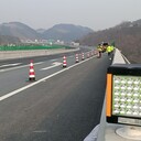 太陽(yáng)能發(fā)光型警示燈