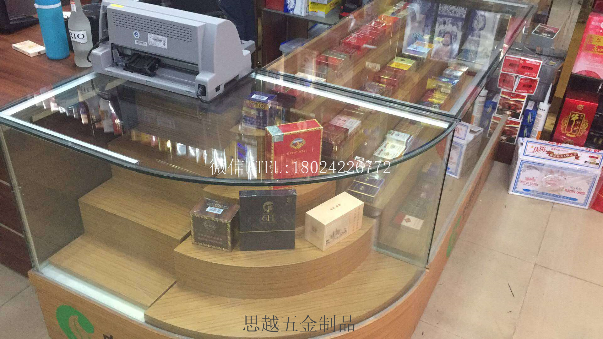 海南东方小卖部便利店商场超市柜图片