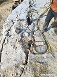 察雅水泥厂硬石头开挖顶石机设备载劈裂设备图片1