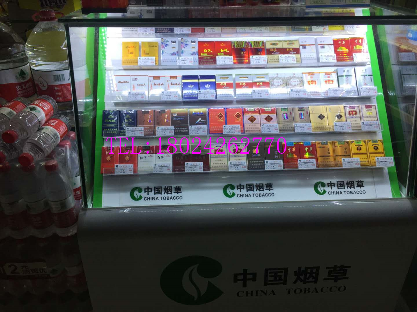 北京海淀小卖部商场专卖店定做超市柜效果图