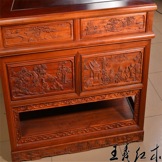 青岛缅甸花梨办公桌造型美,济宁红木家具