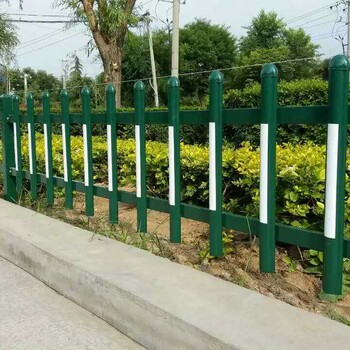 蘭州草坪護(hù)欄多少錢一米