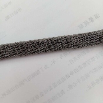 廠家供應(yīng)橡膠芯金屬絲網(wǎng)襯墊橡膠芯絲網(wǎng)屏蔽條量多從優(yōu)