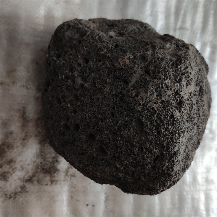 天津周邊水族濾料火山石多孔火山石生產(chǎn)價(jià)格