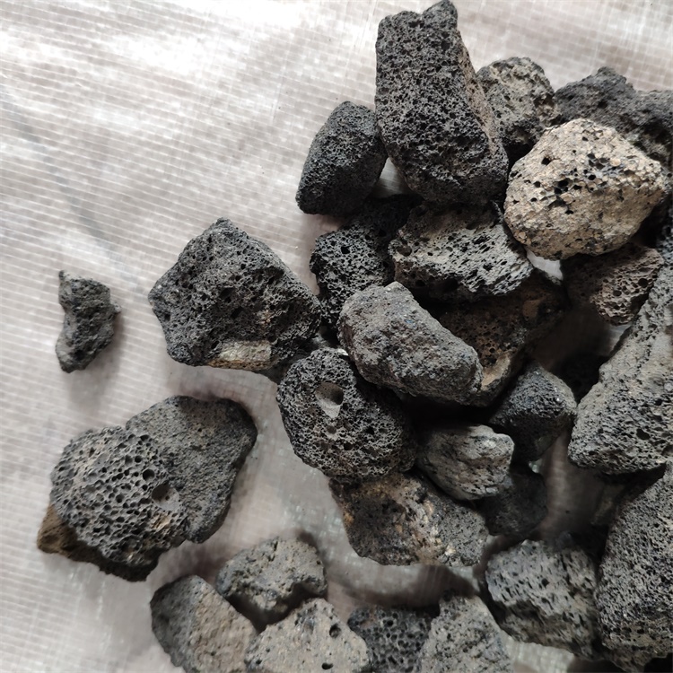 塘沽污水處理濾料火山石黑色火山石廠家火山石