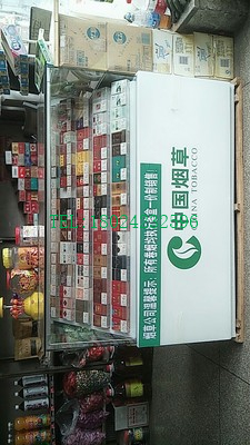 山东威海专卖店定做柜效果图