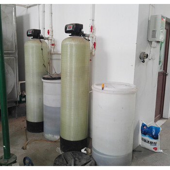 周口5吨软化水设备锅炉水处理设备除垢设备软化树脂罐