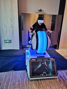 浙江绍兴VR摩托车、VR滑雪设备出租，VR滑板设备租赁