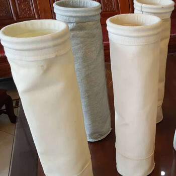 氟美斯除塵布袋，除塵布袋實體廠家坤明環(huán)保耐高溫除塵布袋