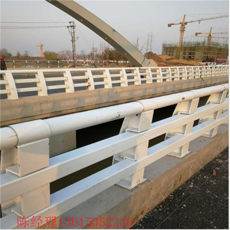 桥梁护栏河道护栏景观护栏q235钢板立柱木纹转印