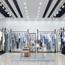 太平鸟杭州一线品牌折扣女装走份批发工厂尾货开店可咨询