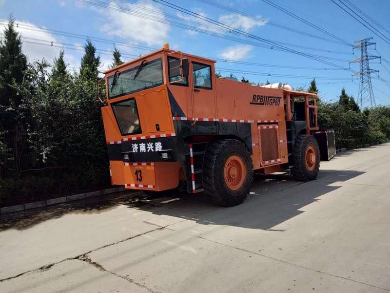 四川共振破碎机，选山东兴路重工