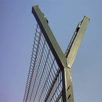 机场护栏防护围栏网厂家定制上门安装