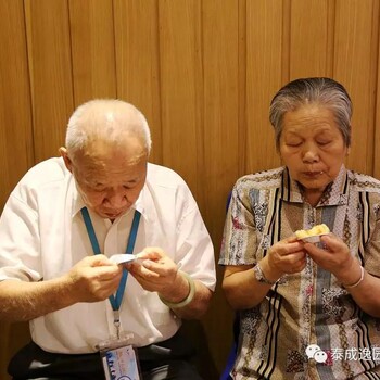 找养老院：广州市入住中养老院需要多少钱，养老社区入住收费