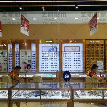 东莞西城定制眼镜柜工厂玻璃中岛柜木纹色高低眼镜展示柜价格