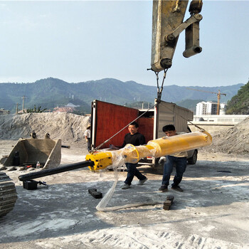 咸宁大型岩石劈裂机生产厂家机载岩石劈裂机
